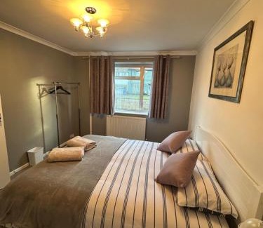 Kidlington House | Central home Kidlington
