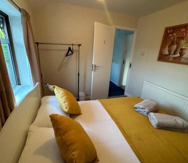 Kidlington House | Central home Kidlington