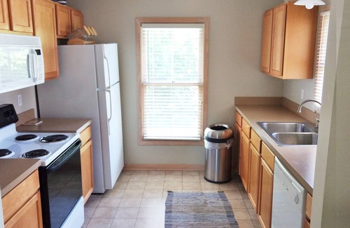Douglas House | Central Location In Downtown Douglas