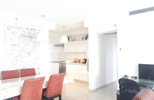 Ashdod Apartment | Central location spacious apartment Ashdod