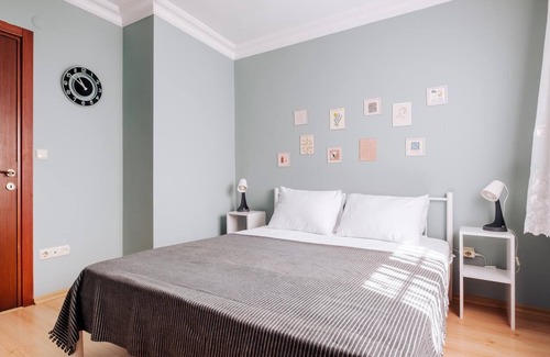 Umraniye Apartment | Central Modern Flat, 7 min to Metropol Mall