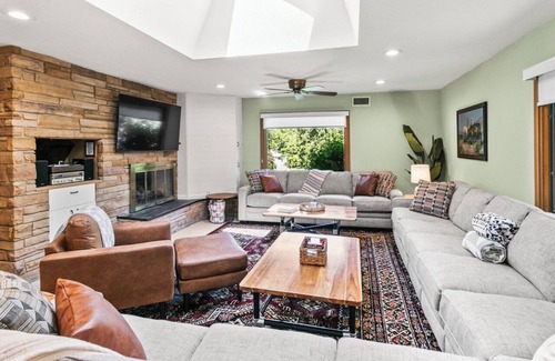 West Omaha House | Central Omaha Pool w/Spa Oasis + Fire Pit + 3 Living Rooms
