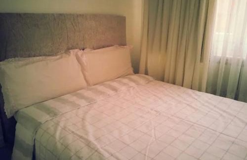 Santander City Centre House | Central room with key, shared bathroom Wifi