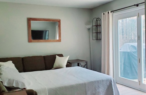 Gansevoort House | Central to everything