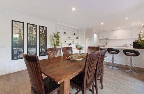 Wagga Wagga Apartment | Central Wagga Riverside Apartment