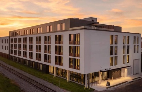 Historic Ybor Apartment | Central Ybor Studio | Free Parking | Mins to DT!