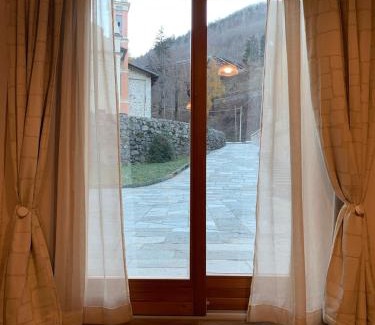 Limone Piemonte Apartment | Centralissima e comoda agli impianti di risalita - La Casa Rosa - Limone Piemonte
