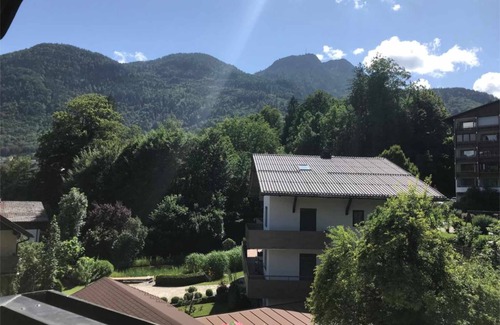 Bad Ischl Apartment | Centrally but quietly located apartment Sisipark with 2 bedrooms and balcony