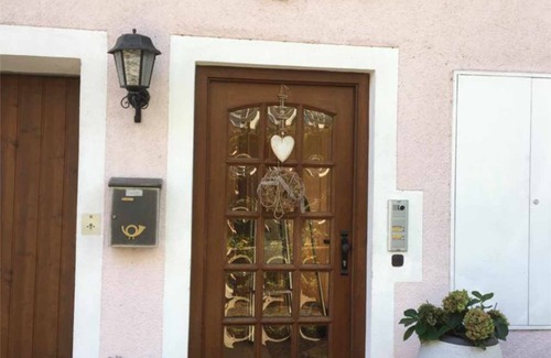 Bad Ischl Apartment | Centrally but quietly located apartment Sisipark with 2 bedrooms and balcony