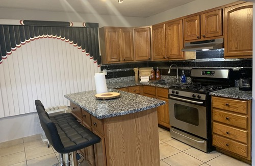 St. Louis House | Centrally located family friendly quiet neighborhood