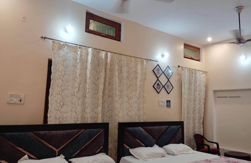 Ayodhya House | Centrally Located Guest House in Holy City Ayodhya Dhaam.