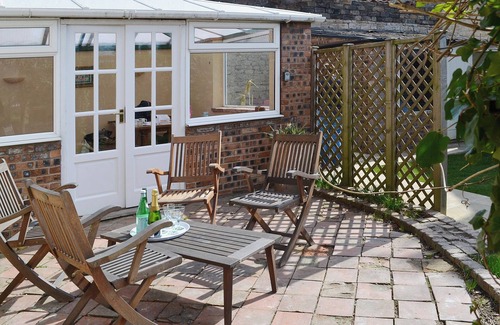 Pickering Cottage | Centrally located within easy reach of the town centre of Pickering.
