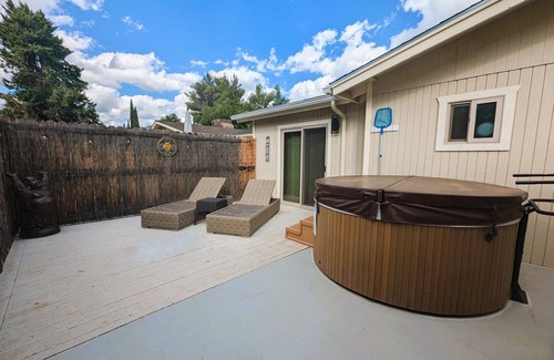 West Sedona House | CENTRALLY LOCATED WITH HOT TUB: Zen Hideaway - Your Sedona Oasis Awaits