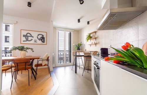 San Sebastian Centro Apartment | ☆Centric Spacious⎮7 balconies⎮A/C ☆