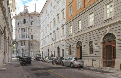 Trieste Old Town Apartment | Centro - Executive APT zona pedonale Wi-Fi - AC