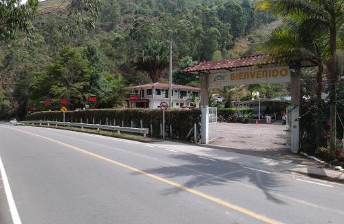 Macheta Hotel | Centro Vacacional Paraiso Termal