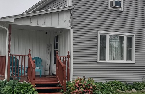 Conneaut House | Century Home/Conneaut Harbor district/walking distance,Conneaut Township Park