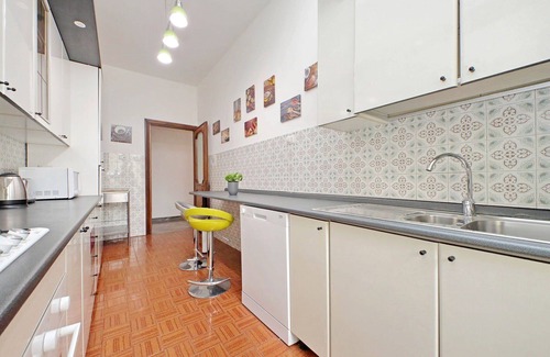 San Giovanni Apartment | Cerreto Di Spoleto, Spacious, Comfortable & Bright 4 Br Flat By Halldis