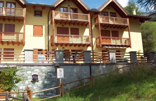 Paquier Apartment | CERVINIA-VALTOURNENCHE Apartment Directly on the slopes from SCI