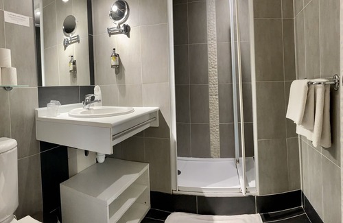 Vieux-Villez Hotel | Château Corneille