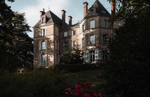 Sainte-Severe-sur-Indre House | Château de Sainte-Sévère