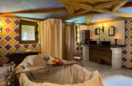 Champrenault House | Château de Champrenault, voyagez dans le temps