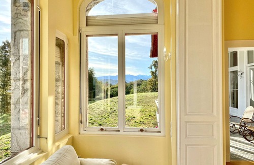 Gelos Other | Château de La Tisnère on the outskirts of Pau