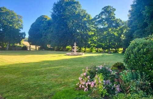 Damblainville House | Château du Mesnil Soleil , gites et chambres d'hôtes