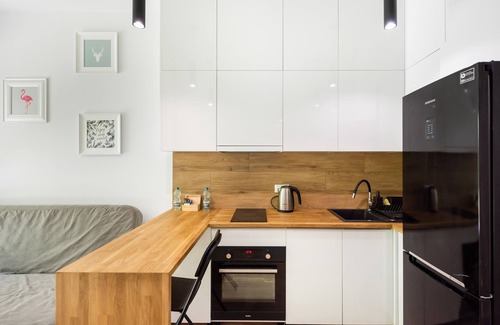 Mirow Apartment | Chłodna Square Studio
