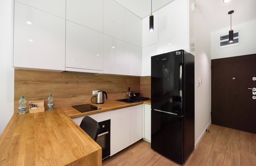 Mirow Apartment | Chłodna Square Studio