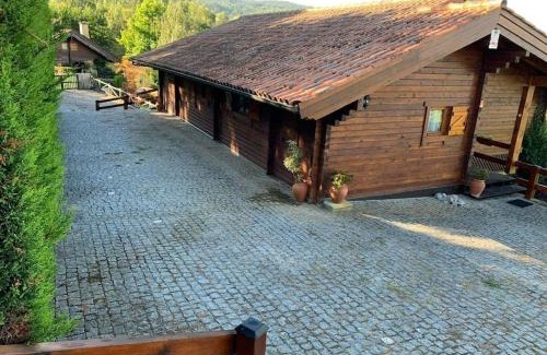Vila Nova de Cerveira Ski Chalet | Chalé do Pinheiro