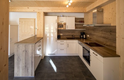 Sankt Lorenzen ob Murau Ski Chalet | Chalet # 22 with 4 Bedrooms, sauna & whirlpool