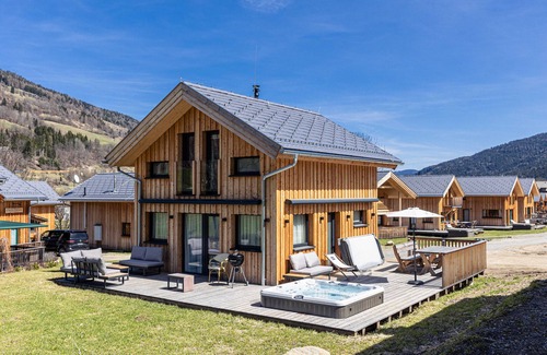Sankt Georgen am Kreischberg Ski Chalet | Chalet # 55 mit 2 Schlafzimmer, Sauna & Whirlpool