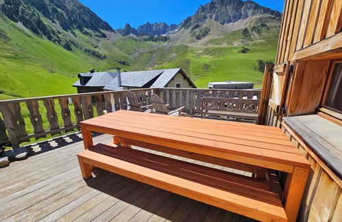 La Mongie Ski Chalet | Chalet à La Mongie, 10 Personnes, Déco Montagne, Sans vis à Vis, Tout Confort