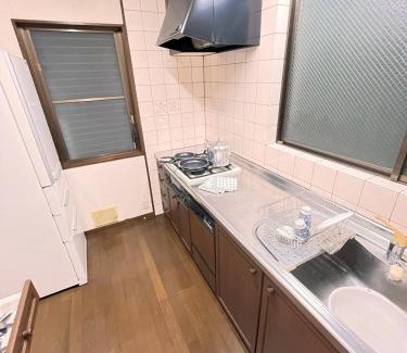 Higashi Ward Apartment | Chalet 広島 120square japanese one story house 13mins walk from 広島Station