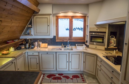 Pra Loup Ski Chalet | Chalet 10/12p in Pra-Loup 1580 -120m from cable car