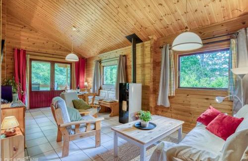 Mauroux Ski Chalet | Chalet 17 tournesol Mauroux