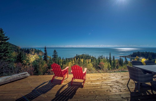 Port-au-Saumon Cabin | Chalet 2 Îles