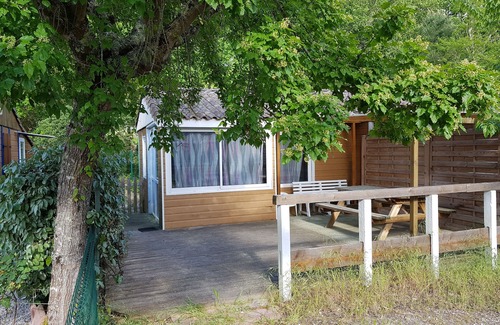 La Teste-de-Buch Ski Chalet | Chalet 20m2 in holiday village with peaceful pool in Arcachon