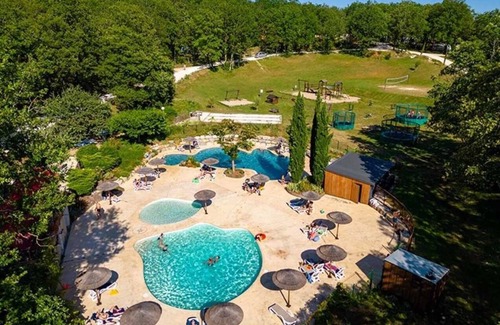 Saint-Cirq-Lapopie Ski Chalet | Chalet 3 étoiles - Piscine - efchbf