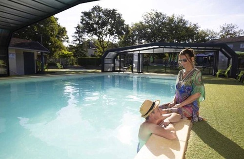 Loupiac Ski Chalet | Chalet 4 étoiles - Parc aquatique - eeccaa