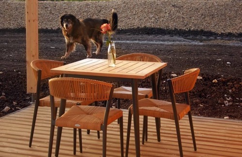 Pilsach Apartment | Chalet (44 m2) mitten im Grünen, auch Haustiere sind willkommen