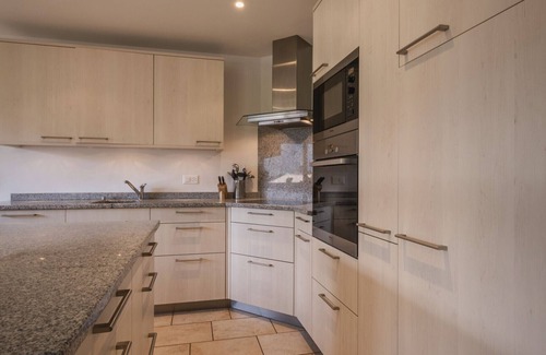 Wengen Apartment | Chalet Am Acher 3