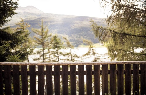 Curon Venosta Ski Chalet | Chalet 'Am Reschensee' with Lake View, Private Terrace and Private Garden