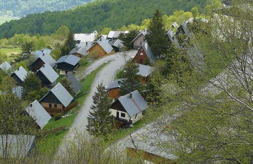 Saint-Lary-Soulan Ski Chalet | CHALET at the foot of the slopes - PANORAMIC VIEW (sleeps 8/12)