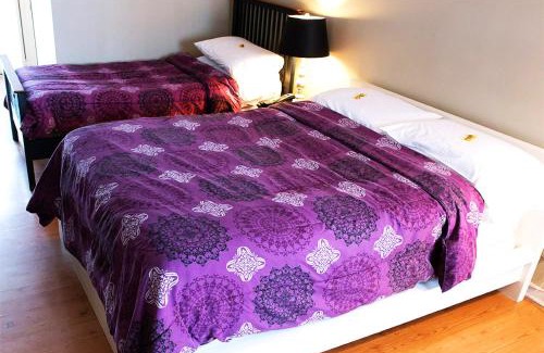 Beaconsfield Hotel | Chalet Beaconsfield Motel