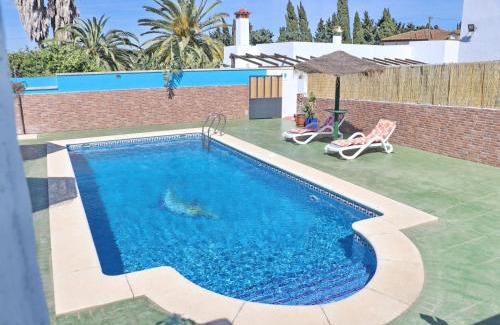 Conil de la Frontera Ski Chalet | Chalet Blue