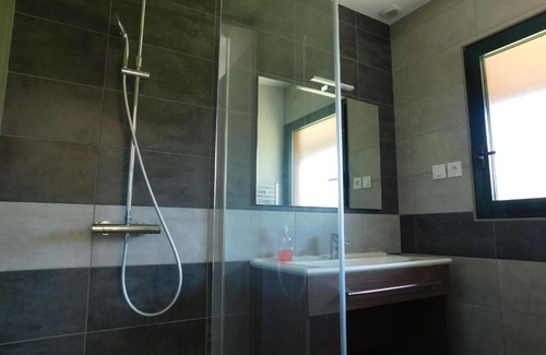 Bouere Ski Chalet | Chalet Bouère, 3 pièces, 5 personnes - FR-1-600-12