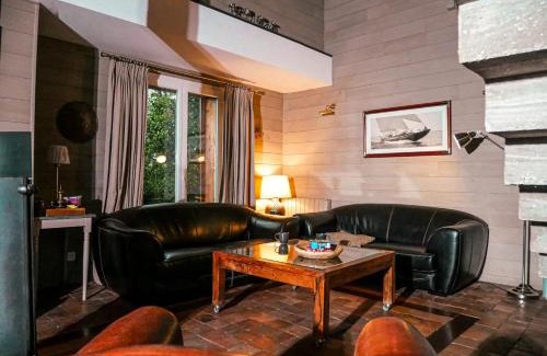 Marigny l'Eglise Ski Chalet | Chalet chaleureux à Marigny-l'Église avec vue sur lac et montagne