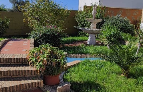 Alcala de Guadaira Ski Chalet | Chalet con Piscina a 10 min de Sevilla